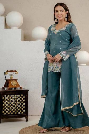Teal heavy crunchy silk blend palazzo suit