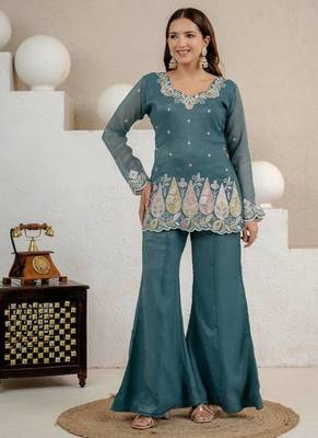 Teal heavy crunchy silk blend palazzo suit 2
