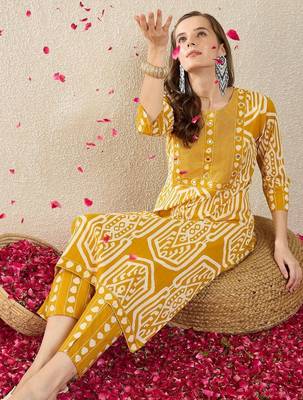 Women Printed Regular Mirror Work Pure Cotton Kurta with Trousers 6