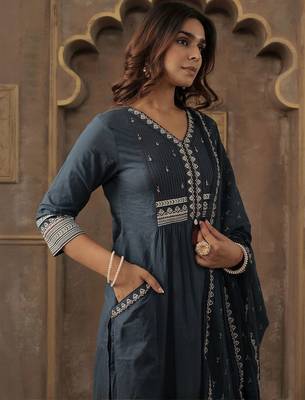 Motifs Embroidered  Cotton V-Neck Straight Kurta With Trousers & Dupatta 4