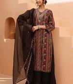 Women Ethnic Motifs Printed Kurta with Palazzos & Dupatta