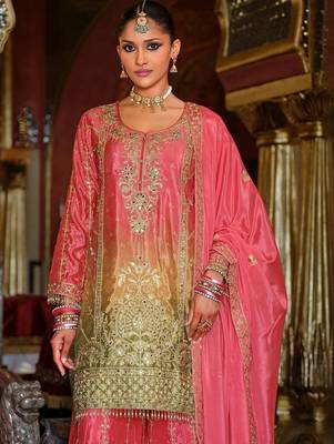 Women Ethnic Motifs Embroidered Kurta with Palazzos & Dupatta 2