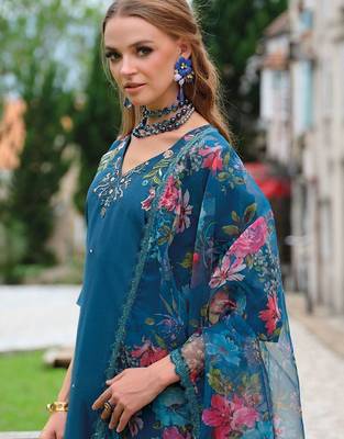 Women Floral Embroidered Kurta with Trousers & Dupatta 5