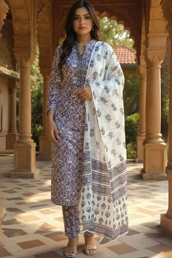 Women Ethnic Motifs Printed Regular Pure Cotton Kurta & Trousers With Dupatta