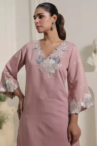 Women Floral Embroidered Straight Kurta with Palazzo