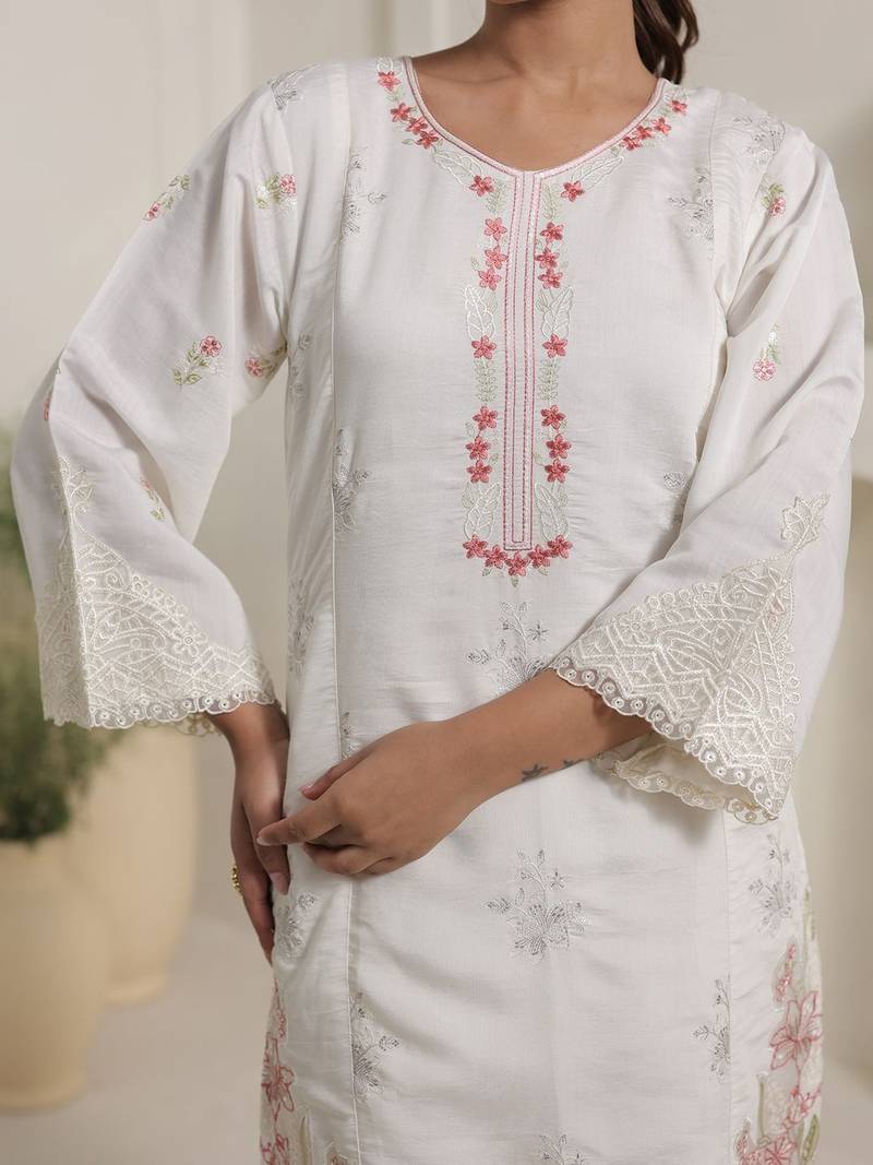 Women Floral Embroidered Kurta with Palazzos