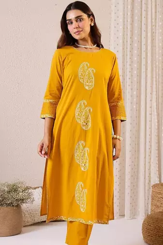 Women Paisley Printed Pure Cotton Kurta with Trouser & Dupatta