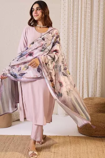 Women Solid Kurta with Trousers & Dupatta