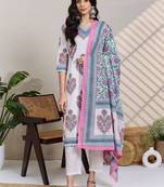 Women Floral Printed Regular Pure Cotton Kurta with Trousers & With Dupatta