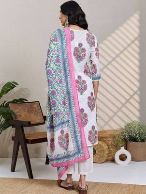 Women Floral Printed Regular Pure Cotton Kurta with Trousers & With Dupatta 4