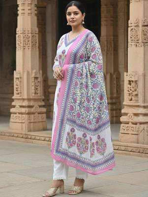 Women Floral Printed Regular  Cotton Kurta with Trousers & With Dupatta 4