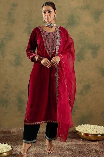 Floral Yoke Design Sequinned Velvet Straight Kurta With Trousers & Dupatta
