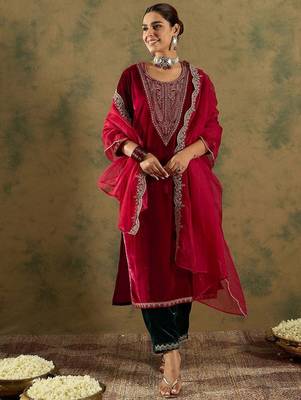 Floral Yoke Design Sequinned Velvet Straight Kurta With Trousers & Dupatta 5