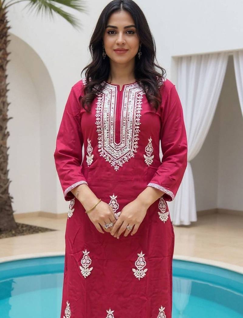 Women Ethnic Motifs Embroidered Regular Thread Work Kurta with Trousers