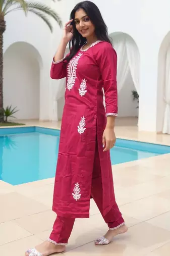 Women Ethnic Motifs Embroidered Regular Thread Work Kurta with Trousers