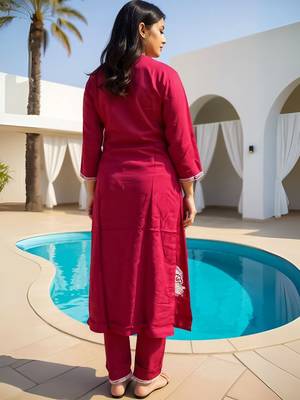 Women Ethnic Motifs Embroidered Regular Thread Work Kurta with Trousers 4