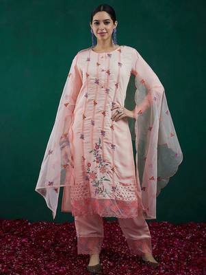 Floral Embroidered Straight Kurta With Trousers & Dupatta 1