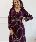 Women Floral Embroidered Regular Sequinned Kurta with Trousers