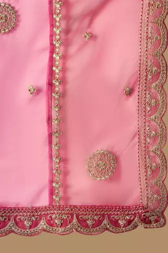 Women Floral Embroidered Regular Sequinned Kurta with Trousers & With Dupatta