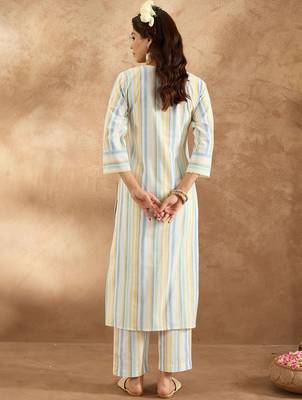 Women Floral Embroidered Regular Thread Work Pure Cotton Kurta with Trousers 5