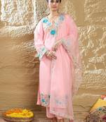Women Floral Embroidered Regular Thread Work Kurta with Trousers & With Dupatta