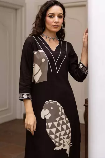 Quirky Printed Straight Kurta With Trousers