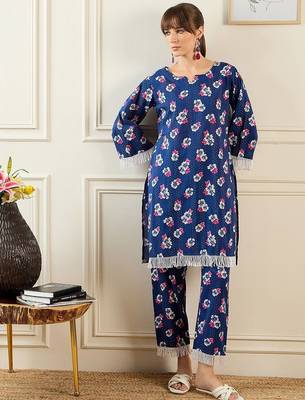 Women Floral Printed Regular Pure Cotton Kurta with Trousers 1