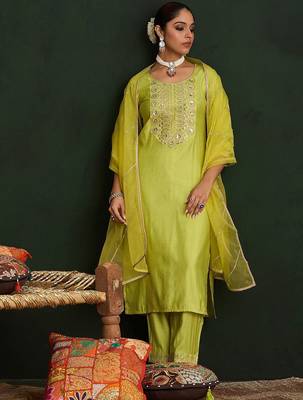 Women Embroidered Regular Liva Kurta with Trousers & With Dupatta 1