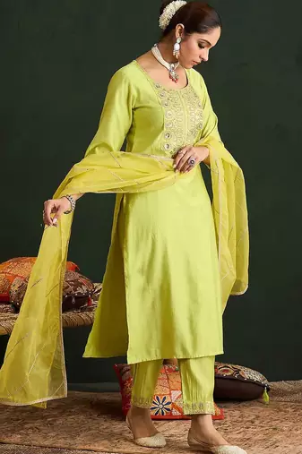 Women Embroidered Regular Liva Kurta with Trousers & With Dupatta