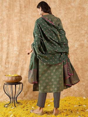 Floral Printed A-Line Sequinned Kurta with Trousers & Dupatta 6