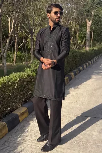 Black floral embroidered & sequin embellished cotton festive kurta for men