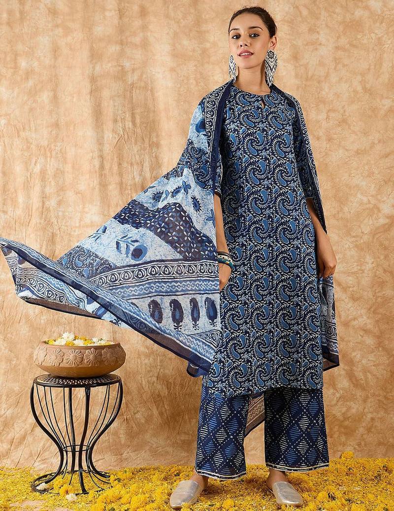 Paisley Printed Straight Kurta with Palazzos & Dupatta