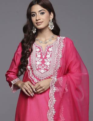 Ethnic Motifs Yoke Design Straight Thread Work Liva Kurta with Trousers & Dupatta 2
