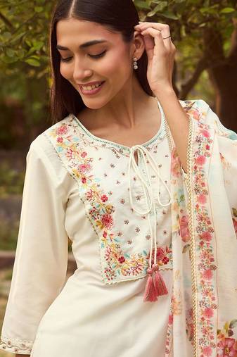Ethnic Motifs Embroidered Tie-Up Neck Straight Kurta with Trousers & Dupatta