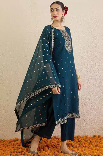 Women Solid Embroidered Kurta with Palazzo & Dupatta