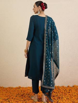 Women Solid Embroidered Kurta with Palazzo & Dupatta 5