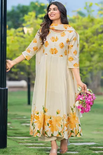 Women Floral Printed Regular Pure Cotton Kurta with Trousers & Dupatta