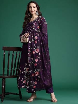 Floral Printed Pure Cotton Kurta with Trousers & Dupatta 1