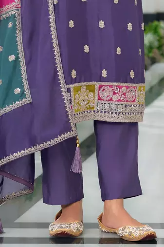 Women Ethnic Motifs Embroidered Regular Mirror Work Kurta with Trousers & With Dupatta
