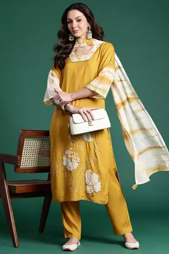 Floral Embroidered Kurta with Trousers & Dupatta
