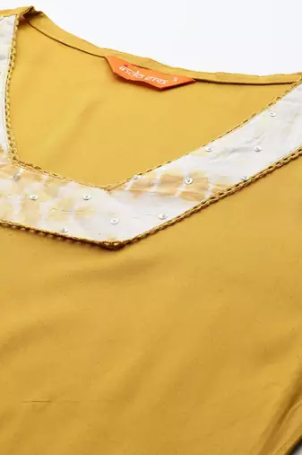 Floral Embroidered Kurta with Trousers & Dupatta