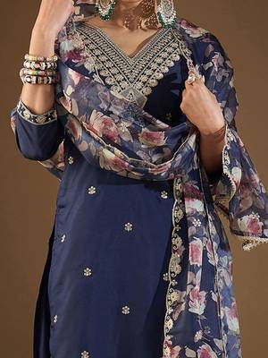Women Ethnic Motifs Embroidered Regular Kurta with Trousers & With Dupatta 3