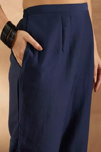 Floral Yoke Design Round Neck Straight Kurta With Trousers & Dupatta