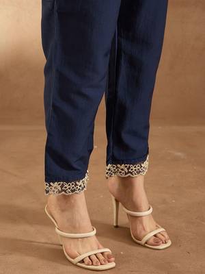 Floral Yoke Design Round Neck Straight Kurta With Trousers & Dupatta 7