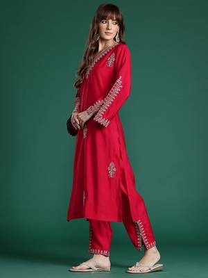 Ethnic Motifs Embroidered Sequinned Kurta with Trousers 5