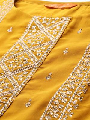 Ethnic Motifs Embroidered Regular Sequinned Kurta with Trousers & Dupatta 2