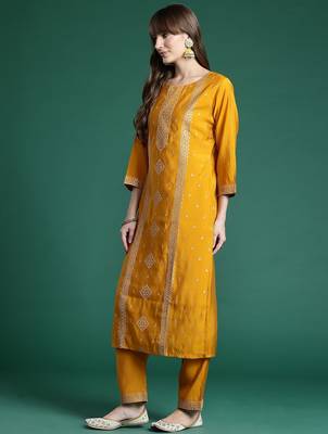 Ethnic Motifs Embroidered Regular Sequinned Kurta with Trousers & Dupatta 1