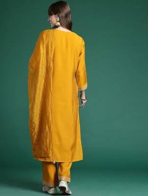Ethnic Motifs Embroidered Regular Sequinned Kurta with Trousers & Dupatta 4