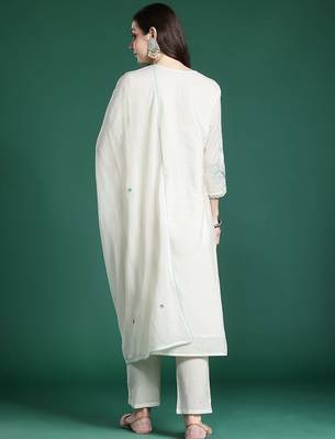 Floral Embroidered Thread Work Pure Cotton Kurta with Trousers & With Dupatta 6