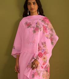 Women Floral Embroidered Regular Thread Work Kurta with Trousers & With Dupatta